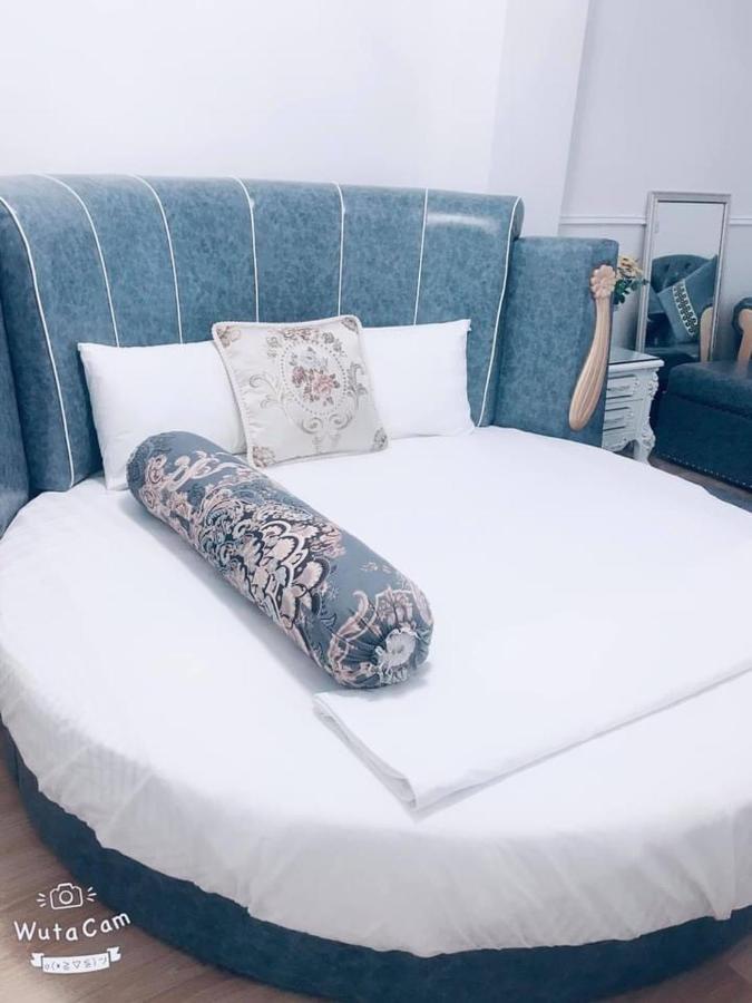 Luxury Hotel T&L Cam Pha 외부 사진