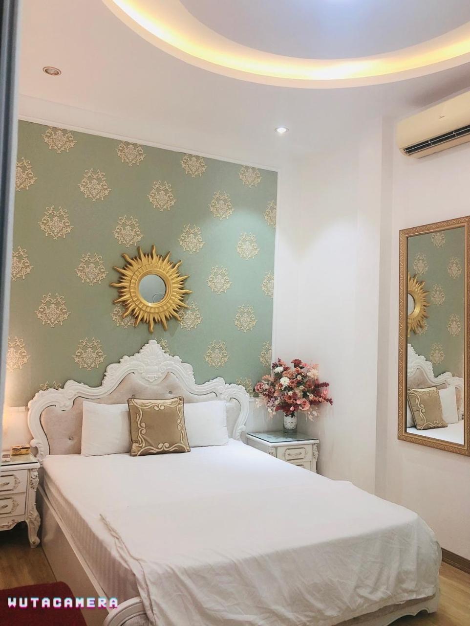 Luxury Hotel T&L Cam Pha 외부 사진